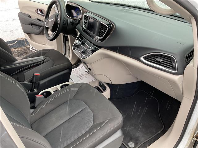 2023 Chrysler Grand Caravan SXT (Stk: 260381) in North Bay - Image 7 of 22