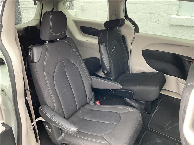 2023 Chrysler Grand Caravan SXT (Stk: 260381) in North Bay - Image 9 of 22