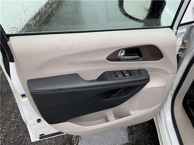 2023 Chrysler Grand Caravan SXT (Stk: 260381) in North Bay - Image 19 of 22