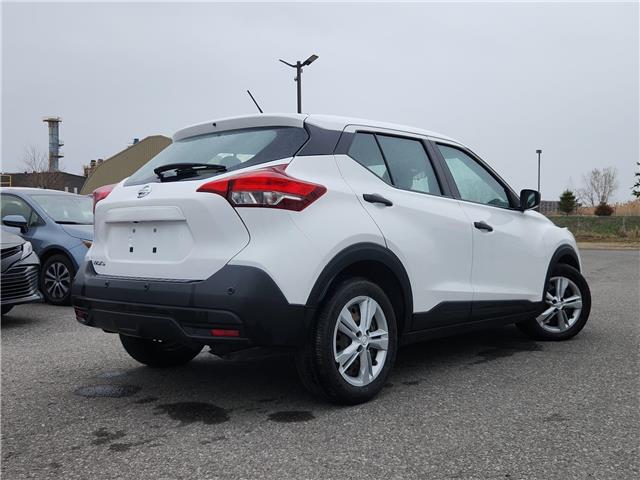 2020 Nissan Kicks S in Ottawa - Image 6 of 6