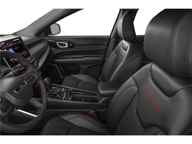 2024 Jeep Compass Trailhawk (Stk: 31130) in Surrey - Image 3 of 9