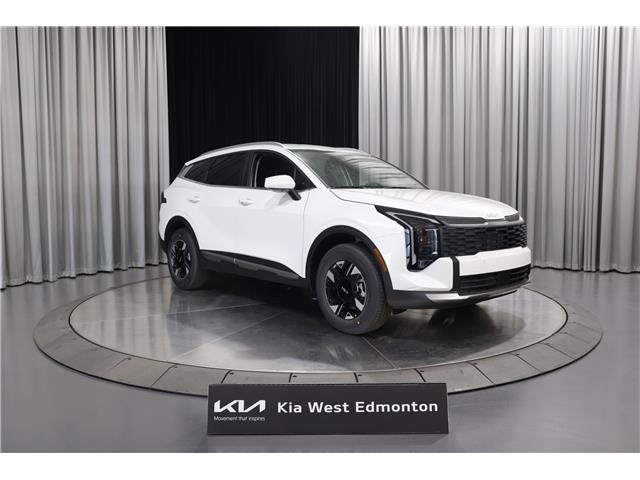 2026 Kia Sportage LX (Stk: 27047) in Edmonton - Image 1 of 23