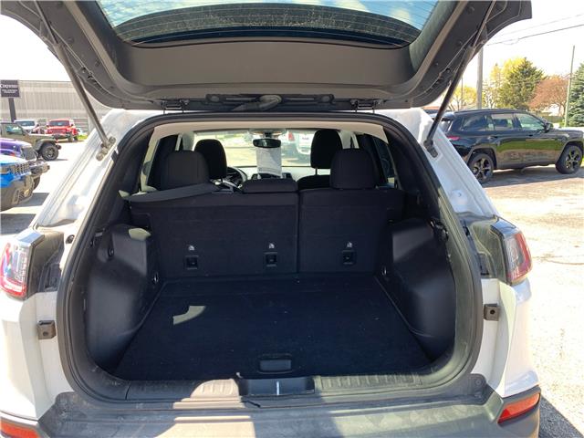 2021 Jeep Cherokee North (Stk: UVT063A) in Elmira - Image 10 of 19