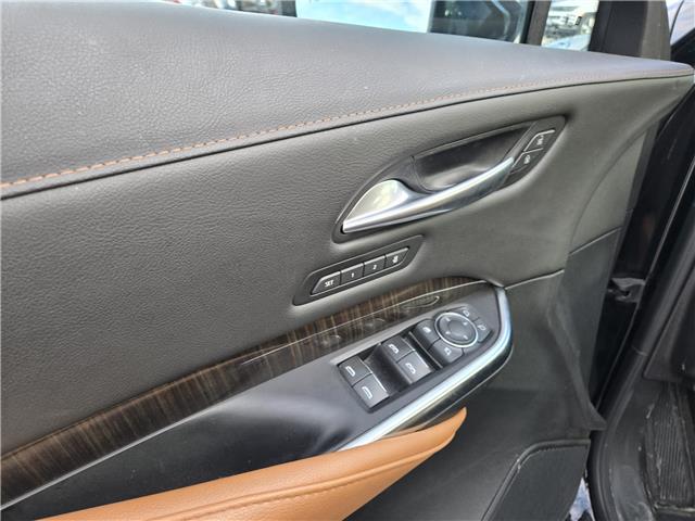 2022 Cadillac XT4 Premium Luxury (Stk: 157461) in London - Image 8 of 11