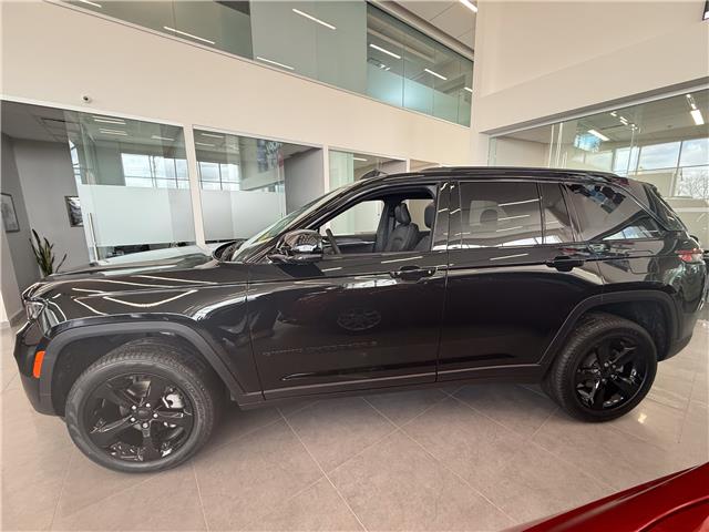 2025 Jeep Grand Cherokee Limited (Stk: 25582) in London - Image 3 of 26