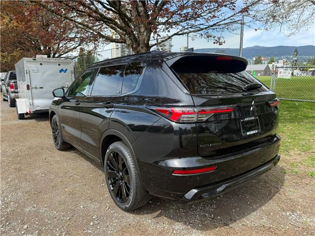 2026 Mitsubishi Outlander PHEV GT NOIR (Stk: 614513) in North Vancouver - Image 3 of 14 2026 Mitsubishi Outlander PHEV GT NOIR (Stk: 614513) in North Vancouver - Image 3 of 14