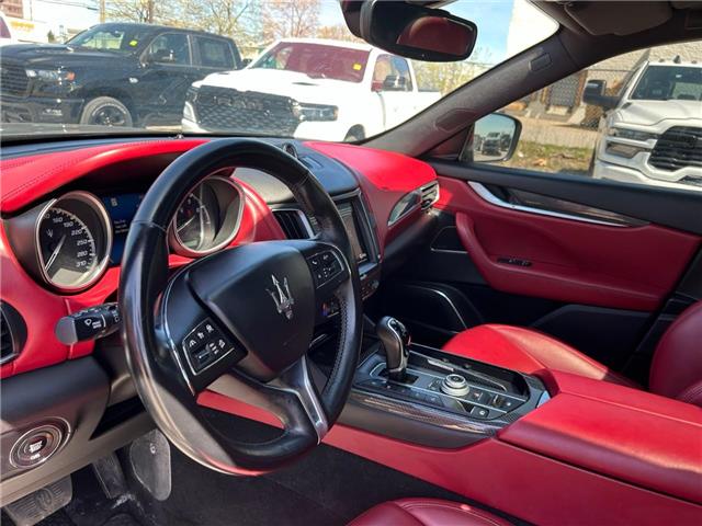 2018 Maserati Levante GranLusso (Stk: 1100) in Kitchener - Image 13 of 14 2018 Maserati Levante GranLusso (Stk: 1100) in Kitchener - Image 13 of 14