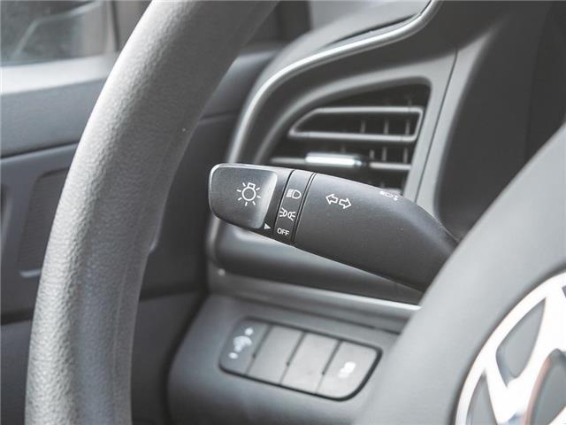 2019 Hyundai Elantra ESSENTIAL (Stk: 36078) in London - Image 16 of 27