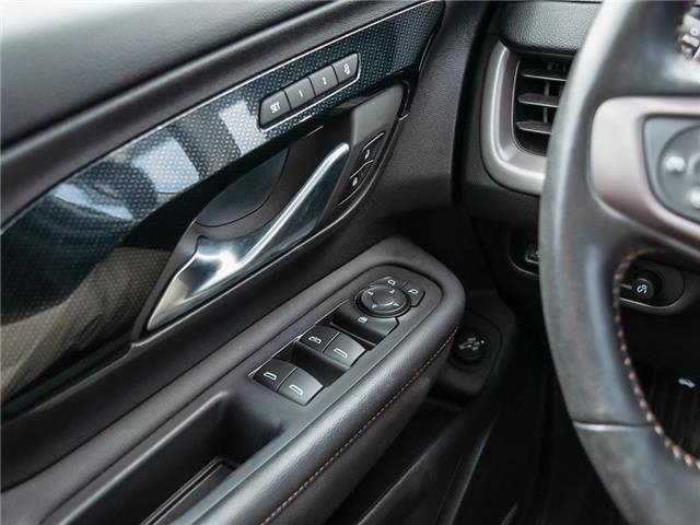 2022 GMC Terrain AT4 (Stk: 36110) in London - Image 17 of 27