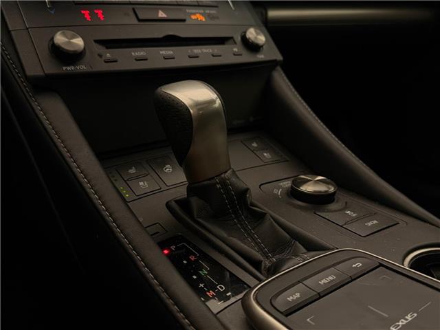 2018 Lexus RC 300 Base (Stk: 4620B) in Calgary - Image 10 of 12