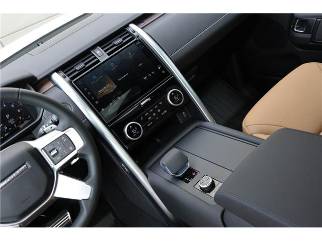 2026 Land Rover Discovery  (Stk: LD22632-demo) in London - Image 33 of 47