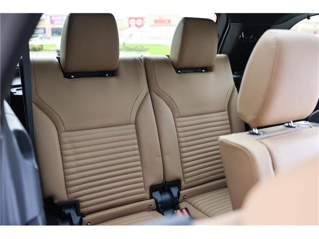 2026 Land Rover Discovery  (Stk: LD22632-demo) in London - Image 43 of 47