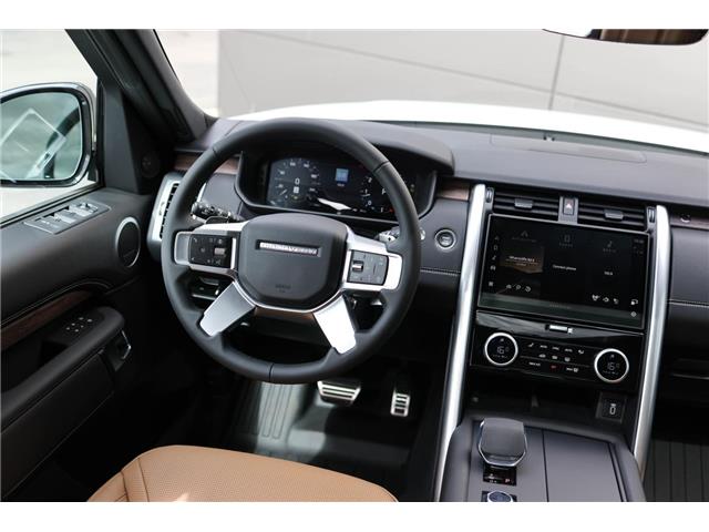 2026 Land Rover Discovery  (Stk: LD22632-demo) in London - Image 44 of 47