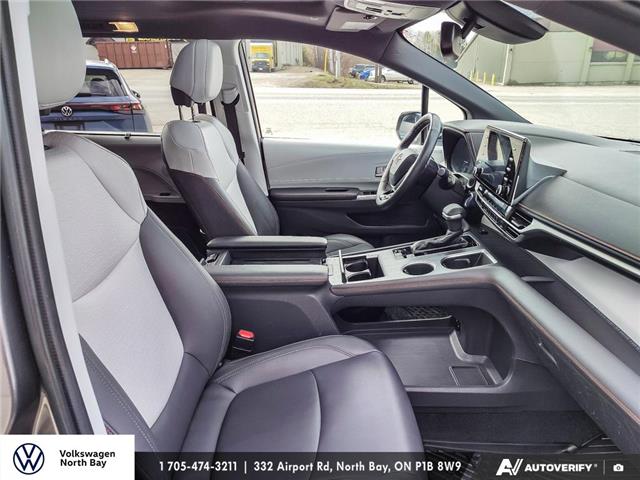 2022 Toyota Sienna  (Stk: 26178A) in North Bay - Image 17 of 20
