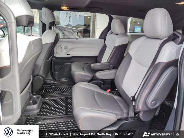 2022 Toyota Sienna  (Stk: 26178A) in North Bay - Image 18 of 20