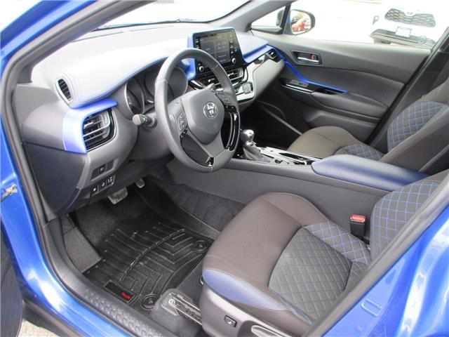 2020 Toyota C-HR XLE Premium (Stk: 26199A) in Peterborough - Image 10 of 25