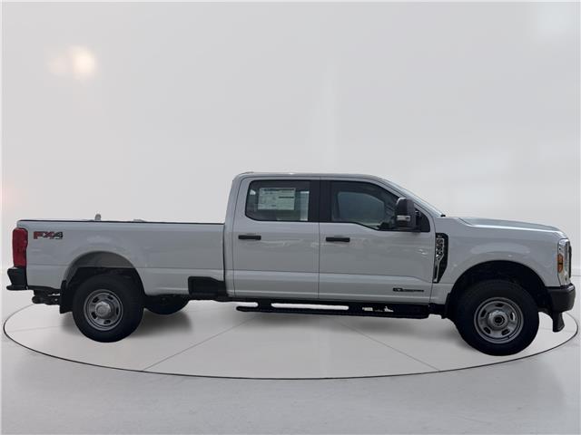 2026 Ford F-350 XL (Stk: 6T063) in Williams Lake - Image 4 of 13