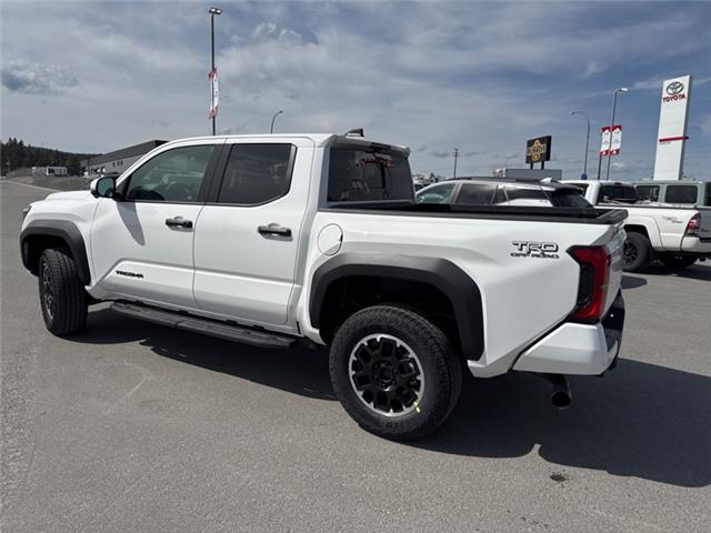 2026 Toyota Tacoma Base (Stk: T122832) in Cranbrook - Image 3 of 21