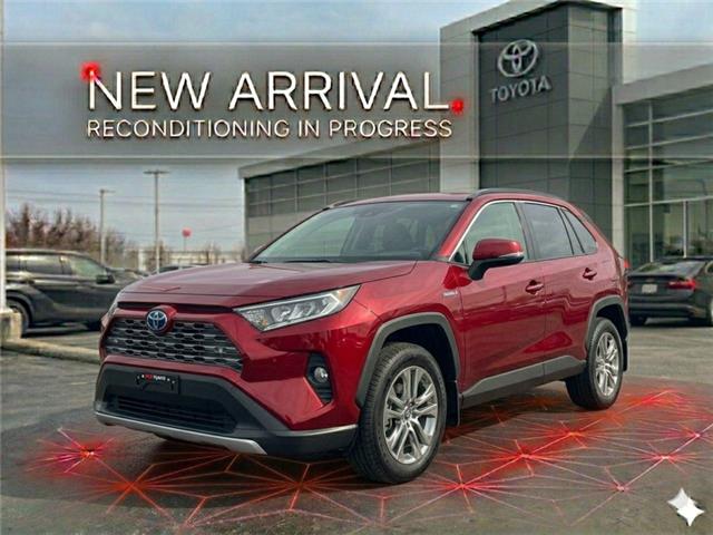 Used 2020 Toyota RAV4 Hybrid XLE  - Sunroof -  Power Liftgate - Cranbrook - Cranbrook Toyota