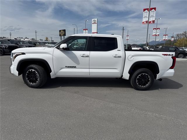 2026 Toyota Tundra SR (Stk: X407251) in Cranbrook - Image 2 of 18