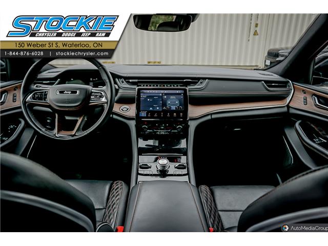 2022 Jeep Grand Cherokee Summit (Stk: L38395) in Waterloo - Image 16 of 30