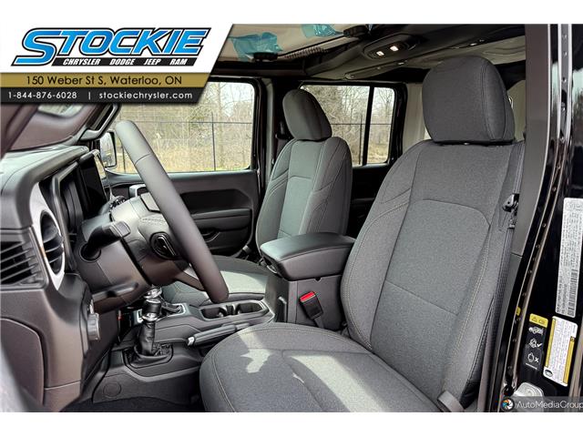 2026 Jeep Wrangler Sport (Stk: 46871) in Waterloo - Image 5 of 20