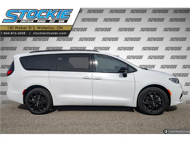 2026 Chrysler Pacifica Limited (Stk: 46949) in Waterloo - Image 2 of 19