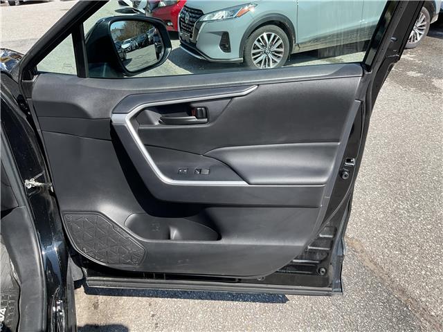 2024 Toyota RAV4 LE (Stk: 260371) in Kingston - Image 17 of 21