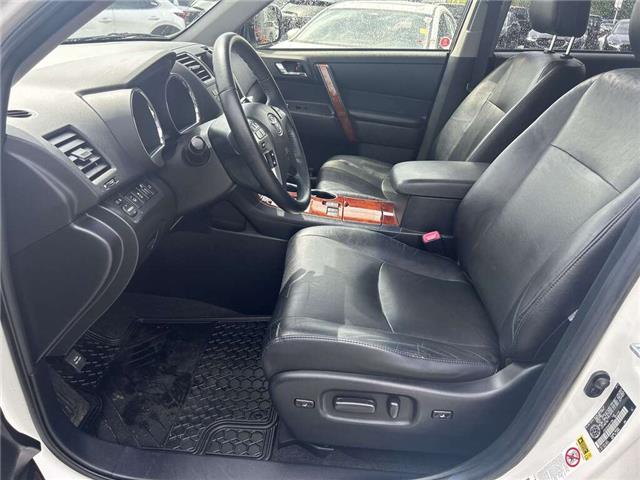 2013 Toyota Highlander Hybrid Limited (Stk: 387004J) in Surrey - Image 9 of 15