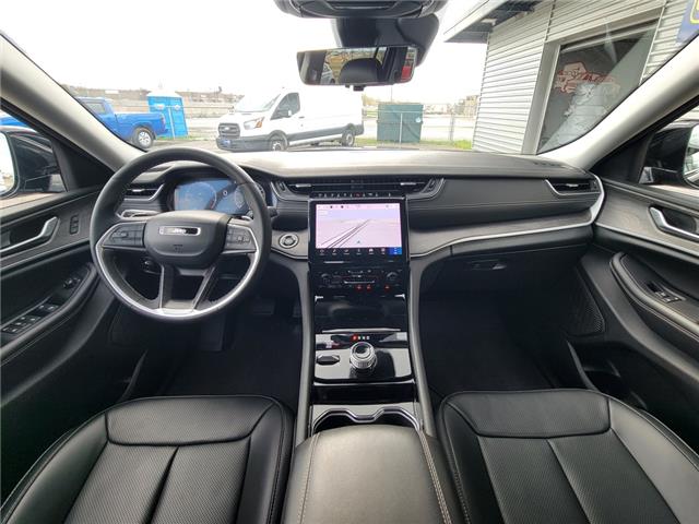2023 Jeep Grand Cherokee L LIMITED L AWD | NAVI | PANO ROOF | REMOTE START (Stk: H22720A) in St. Catharines - Image 6 of 32