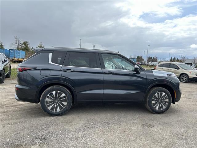 2026 Mitsubishi Outlander LE (Stk: T0227) in Barrie - Image 5 of 16