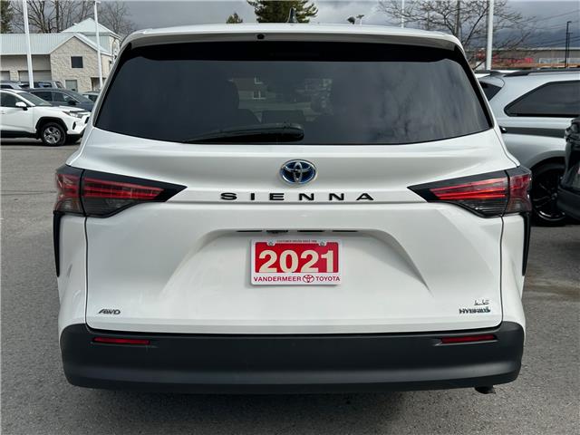 2021 Toyota Sienna LE 8-Passenger (Stk: W7079A) in Cobourg - Image 6 of 24
