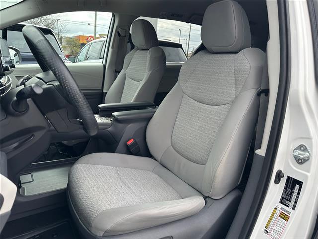 2021 Toyota Sienna LE 8-Passenger (Stk: W7079A) in Cobourg - Image 7 of 24