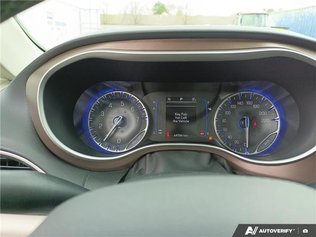 2023 Chrysler Grand Caravan SXT (Stk: 166315) in London - Image 16 of 26
