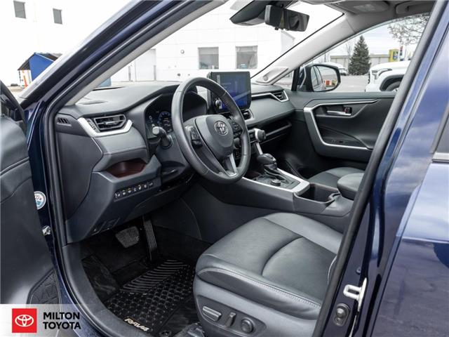 2023 Toyota RAV4 Hybrid Limited (Stk: 165548) in Milton - Image 8 of 31
