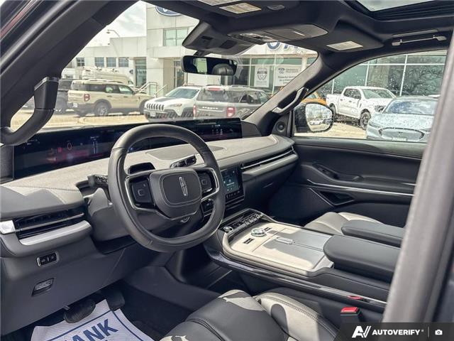 2025 Lincoln Navigator Reserve (Stk: OFLD5N016) in Oakville - Image 12 of 28