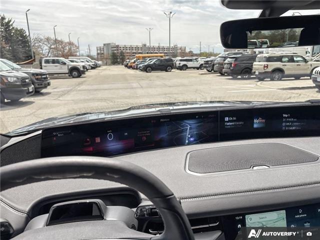 2025 Lincoln Navigator Reserve (Stk: OFLD5N016) in Oakville - Image 14 of 28