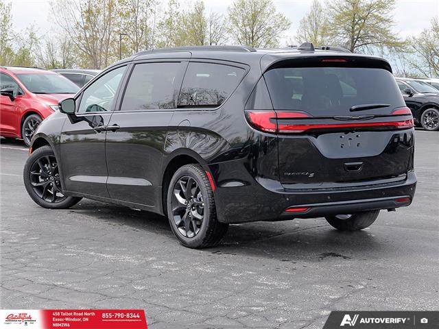 2026 Chrysler Pacifica Select (Stk: 62651) in Essex-Windsor - Image 4 of 26