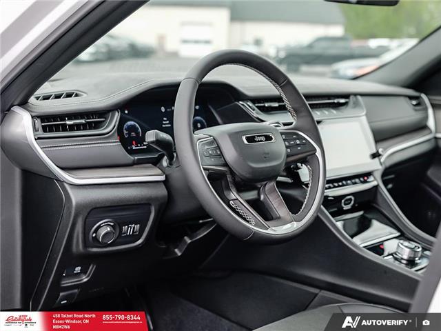 2026 Jeep Grand Cherokee Base (Stk: 26194) in Essex-Windsor - Image 13 of 27
