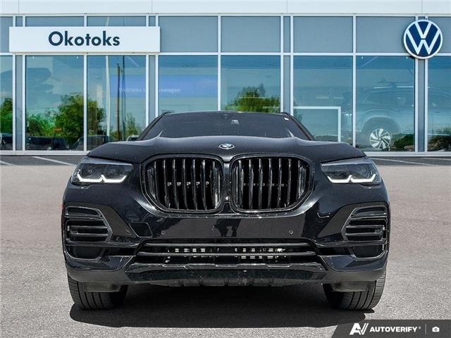 2022 BMW X5 PHEV xDrive45e (Stk: KU0472A) in Okotoks - Image 2 of 24