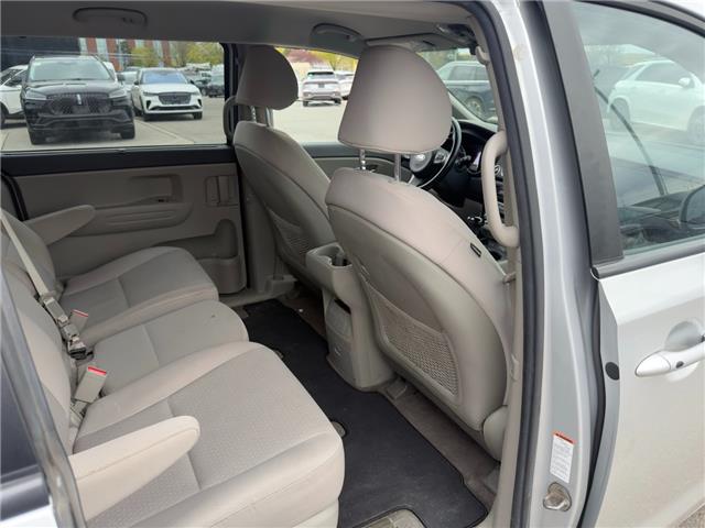 2016 Kia Sedona LX+ (Stk: T1008) in Oakville - Image 14 of 32