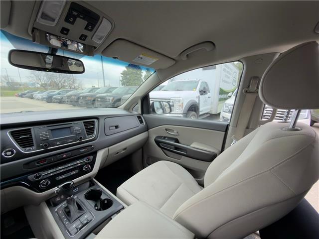 2016 Kia Sedona LX+ (Stk: T1008) in Oakville - Image 18 of 32