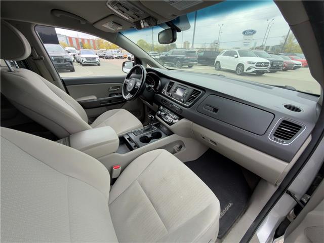 2016 Kia Sedona LX+ (Stk: T1008) in Oakville - Image 19 of 32