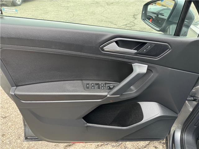 2018 Volkswagen Tiguan Comfortline (Stk: 2604196) in Waterloo - Image 11 of 24 2018 Volkswagen Tiguan Comfortline (Stk: 2604196) in Waterloo - Image 11 of 24