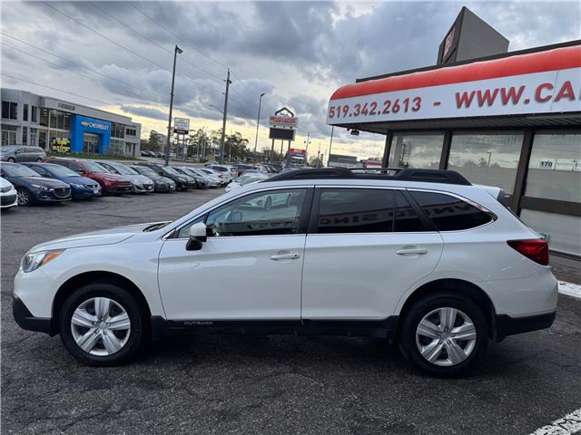 2017 Subaru Outback 2.5i (Stk: 2604171) in Waterloo - Image 2 of 20 2017 Subaru Outback 2.5i (Stk: 2604171) in Waterloo - Image 2 of 20