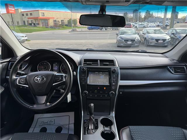 2015 Toyota Camry SE (Stk: 2604148) in Waterloo - Image 14 of 22