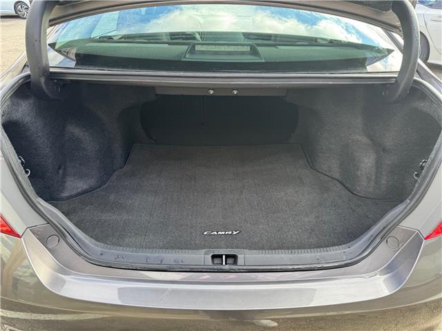 2015 Toyota Camry SE (Stk: 2604148) in Waterloo - Image 20 of 22