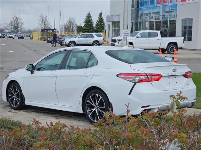 2018 Toyota Camry SE Upgrade Package (Stk: P3818) in Bowmanville - Image 8 of 23