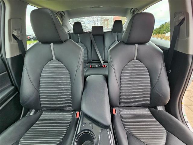 2018 Toyota Camry SE Upgrade Package (Stk: P3818) in Bowmanville - Image 11 of 23