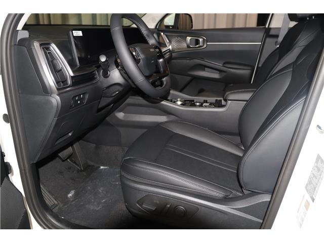 2025 Kia Sorento Plug-In Hybrid EX (Stk: 24652) in Edmonton - Image 11 of 27